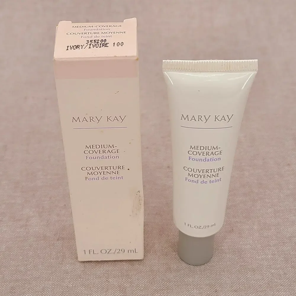 Mary Kay Medium Coverage Foundation Ivory 100 - Gray Cap # 355200 NIB Full Size